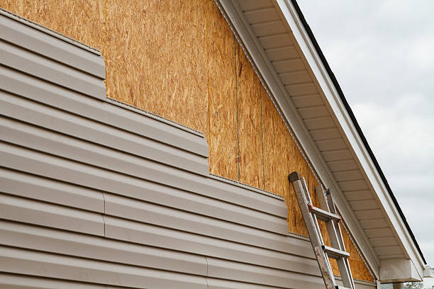 24/7 Emergency Vinyl Siding experts in Rochester, PA
